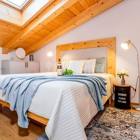 Mezonet Lipno Nad Vltavou Apartment ภายนอก รูปภาพ